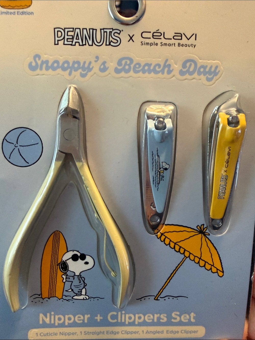 Peanuts Snoopy Beach Day Nail Care Set. 6 Files, 3 piece nipper clipper Set! - Picture 2 of 7
